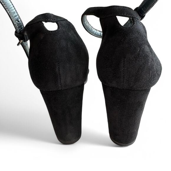 Stuart Weitzman Nearly Nude Black Suede Heels Sandals Minimalist Classic Size 11 - Picture 6 of 15